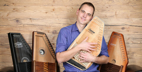 Zindel Autoharp Singer