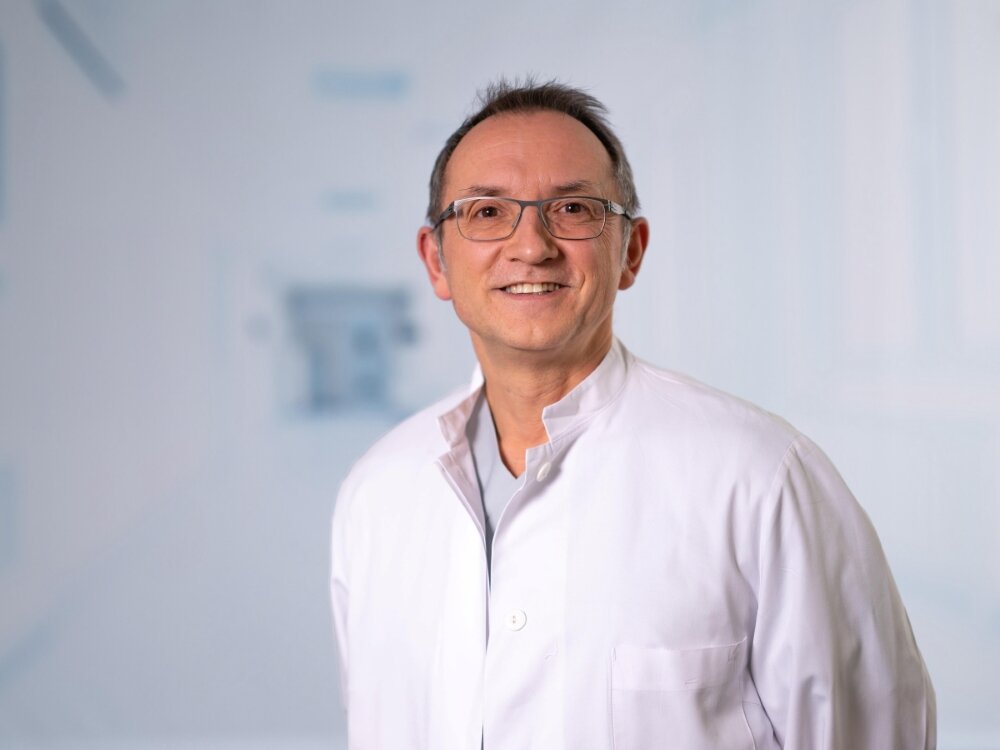 2023-01_Dr.med.Carsten_Ziske_Presse (2)