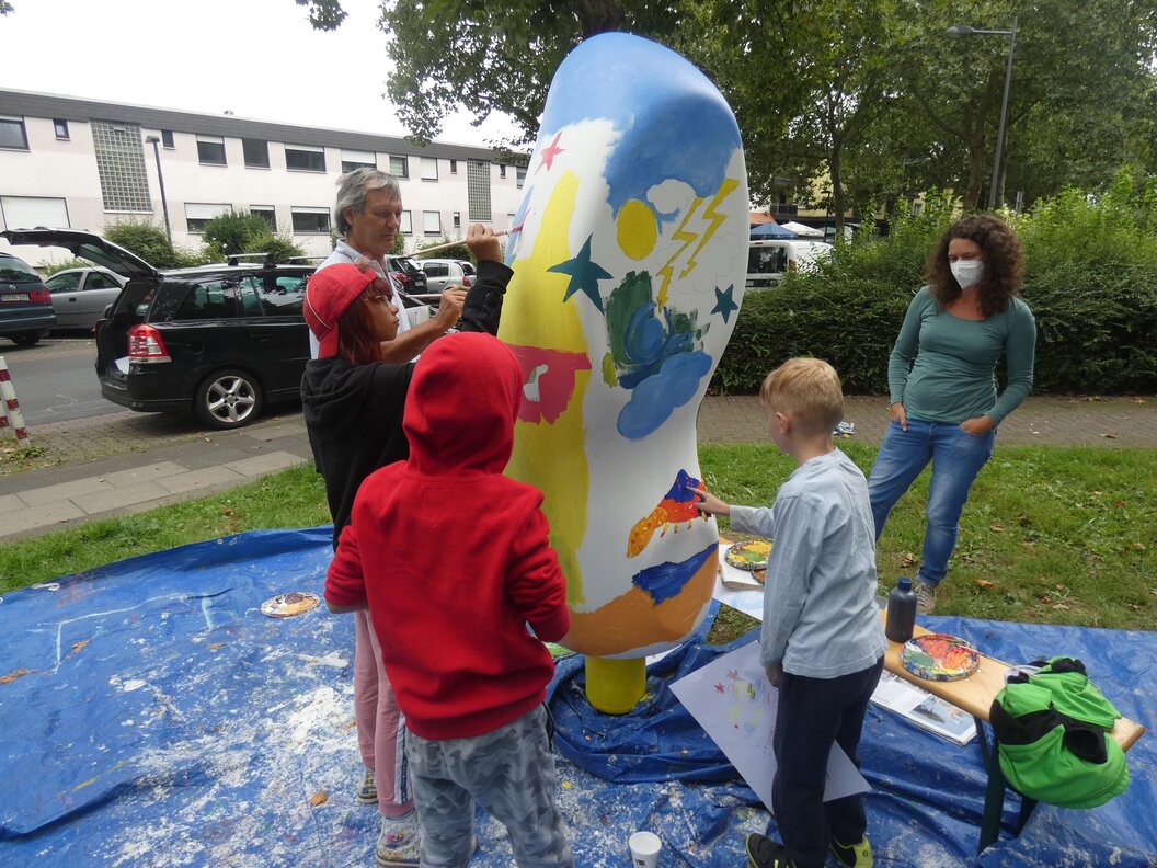 21_09_01_TROISDORF_Sahle_Wohnen_Kunstaktion_Jubiläum