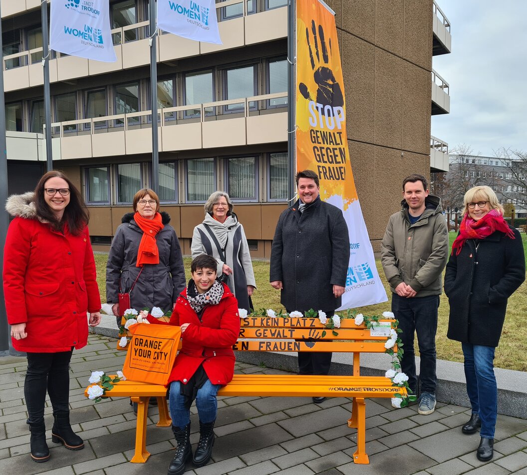 orange_Bank_Einweihung
