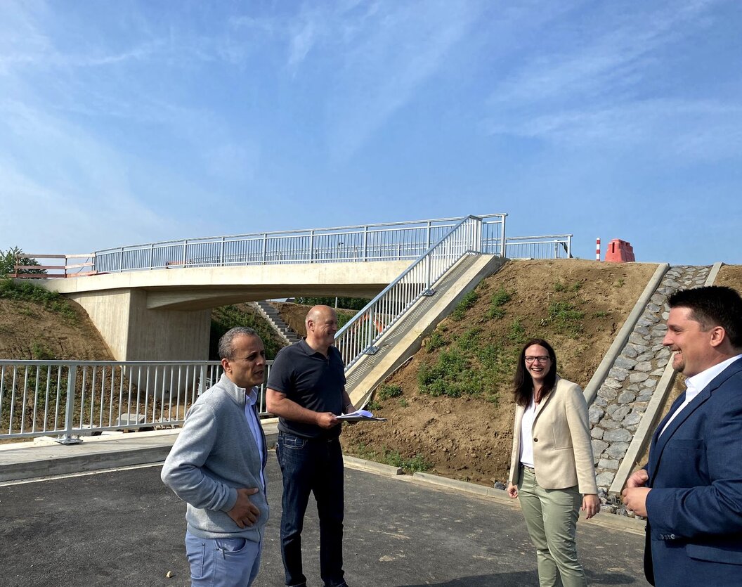 Presse__L_332n_Brücke_Herderweg__Biber_Gebauer_Herren_Henke_und_Abodahab_Landesbetrieb