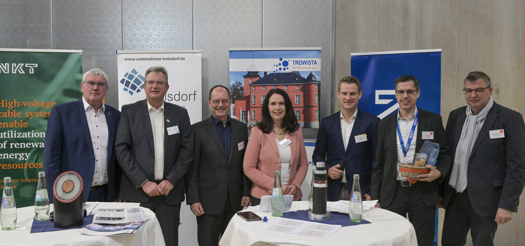 Unternehmerfruehstueck-bei-NKT-Troisdorf_slider_hoch_1280