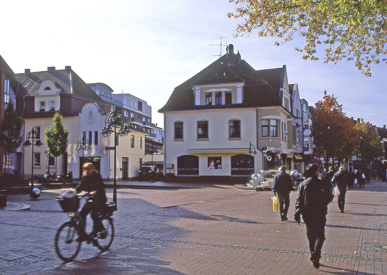 2b Heinz Müller Stiftung HGR  Kölner Str III  Kölner Platz
