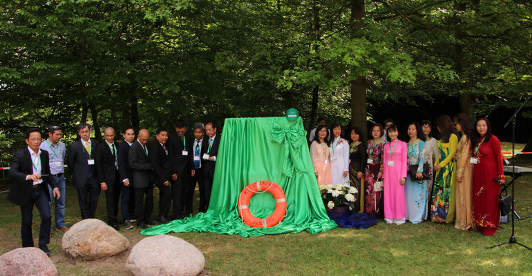 Rupert-Neudeck-Denkmal-1