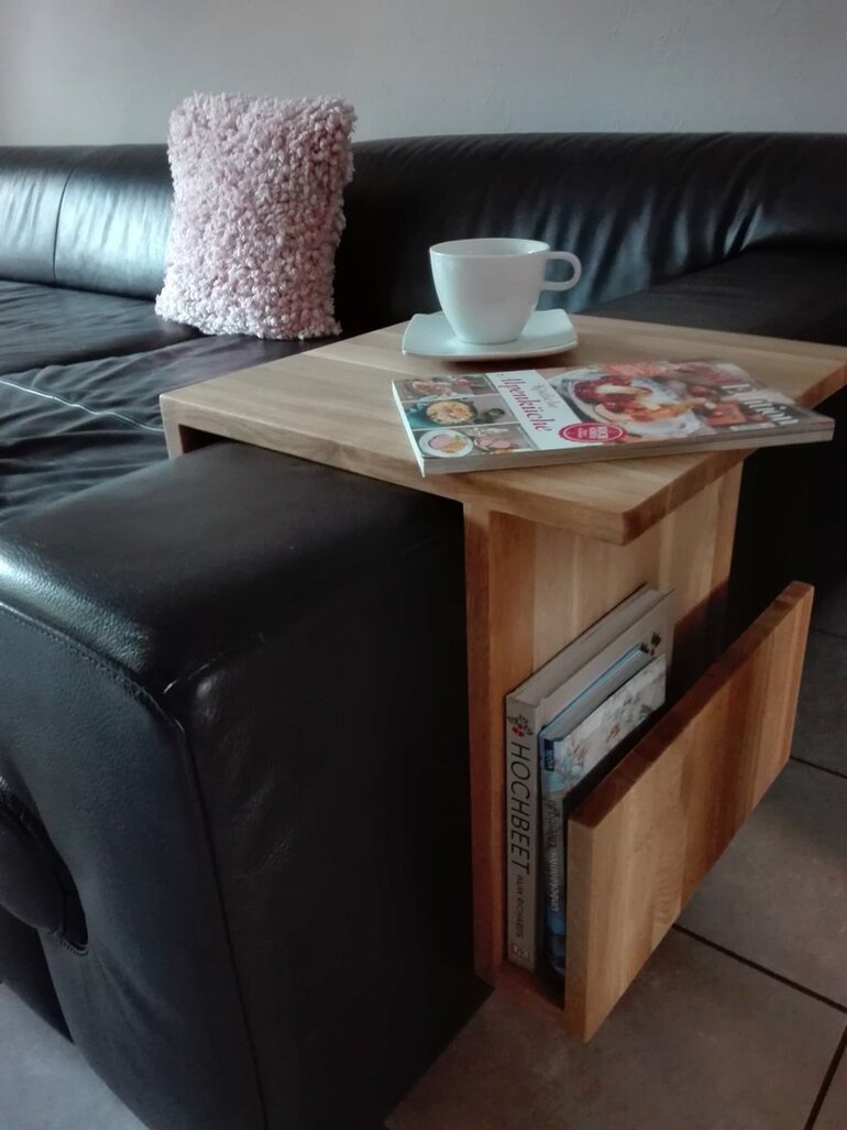 Couch-Caddy aus massiver Eiche