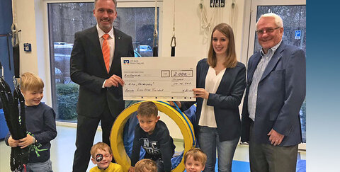 v. l.: Lions-Präsident Holger Hürten, Katrin Wollersheim und Past-Präsident Wolfgang Zinken