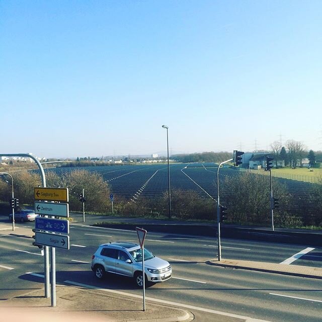 Unterwegs in Sachen trolive oberlar Im Hintergrund das siebengebirge