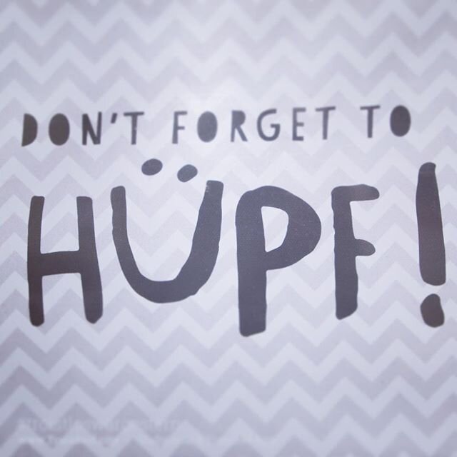 Für ein bisschen gute Laune am Dienstag  Man darf niemals das bisschen Kind in einem verlernen  wir wünschen euch einen tollen Tag