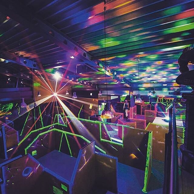 lasertagarea bietet euch jetzt ein tolles OsterSchülerFerienspecial an