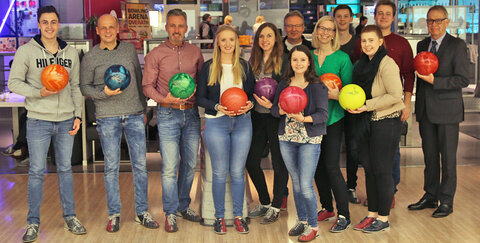 Foto v. l.: Marius Marx, Ralf Löbach, Holger Hürten, Phila Natzel, Jana Hinrichs, Andre Schmeis, Anabel Stein, Sabrina Kochanek, Jan Oschmann, Melina Kadler, Philipp Kolb und Dr. Martin Schilling.